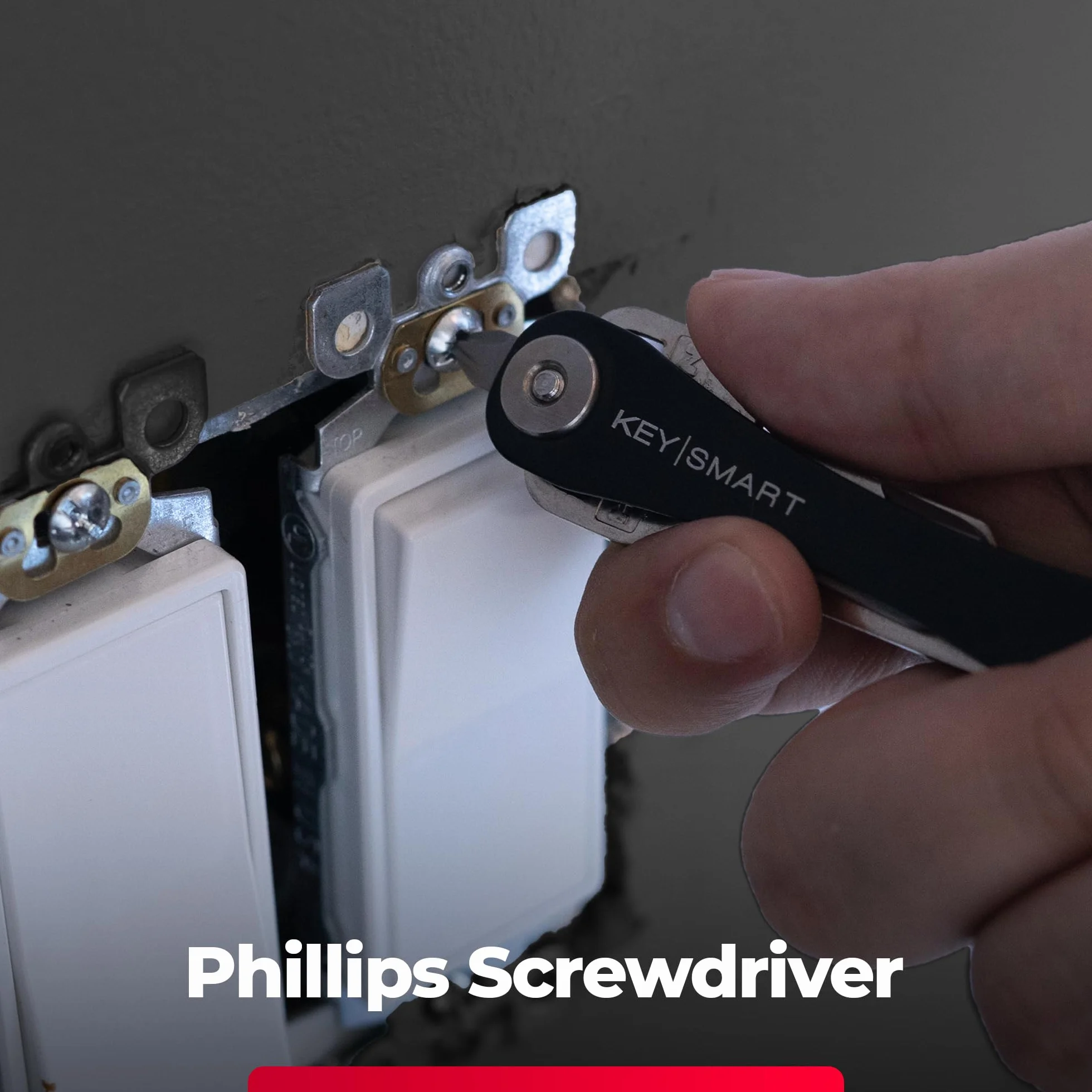 KeySmart Narzędzie wielofunkcyjne 5 w 1 wielofunkcyjne narzędzie do kluczy z otwieraczem do pudełek, linijką, drążkiem podważającym, śrubokrętem krzyżakowym i płaskim śrubokrętem - Mini narzędzie