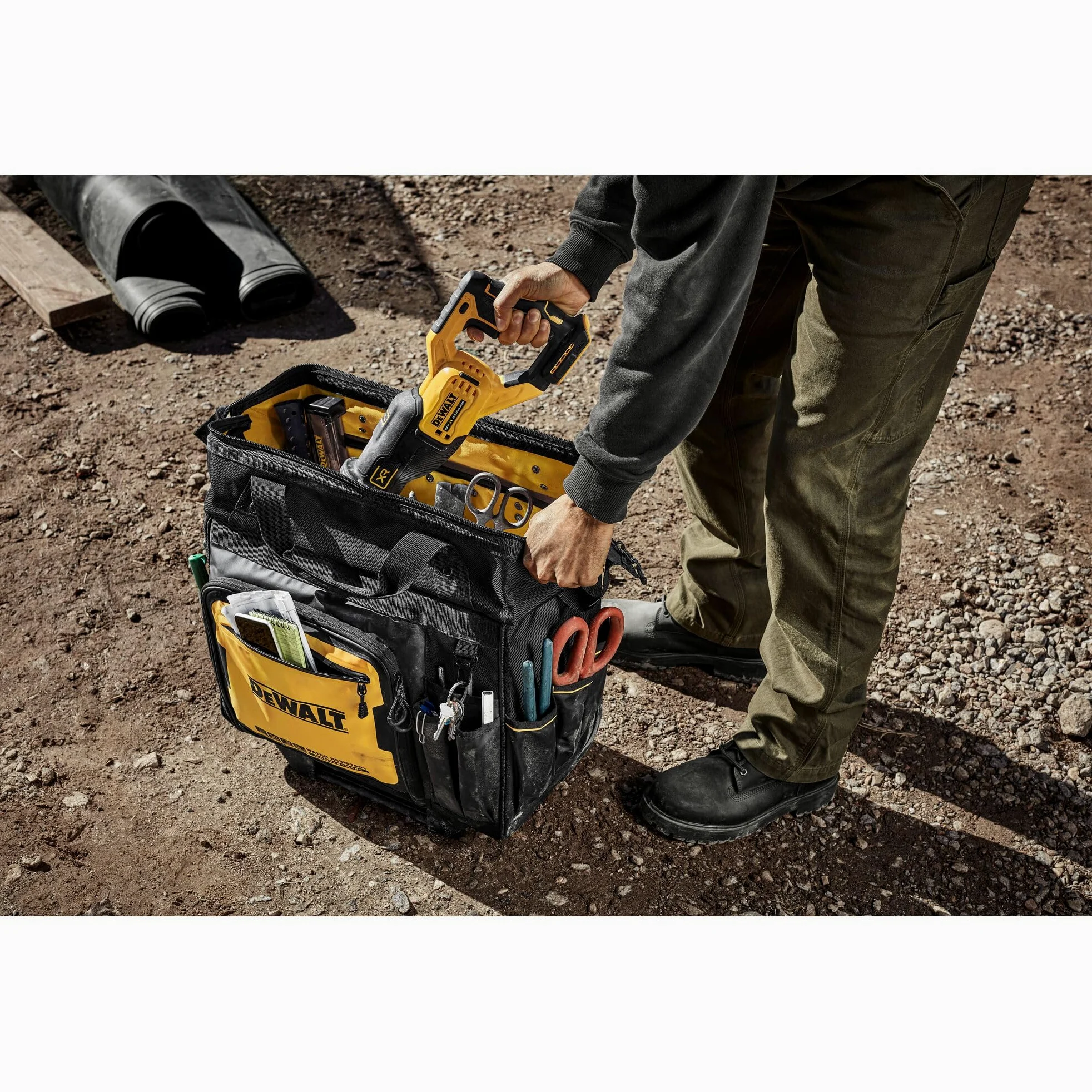 DeWalt DWST60107-1 27 kieszeni 45.7 cm Pro torba na narzędzia do toczenia