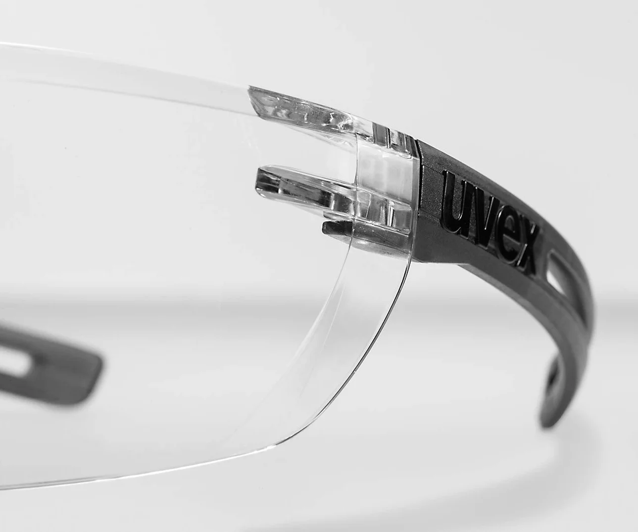 Uvex x-fit 9199 okulary ochronne – odporne na zarysowania i zaparowanie, 100% ochrony przed promieniowaniem UV 400 – okulary ochronne z powlekaną szybą – odporne na chemikalia okulary robocze do