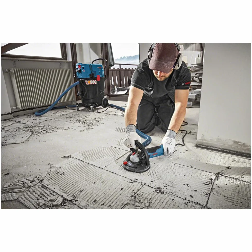 Bosch Professional: szlifierka do betonu GBR 15 CAG (1 500 W, prędkość obrotowa bez obciążenia 9 300 min–1, diamentowa tarcza garnkowa 125 mm, 3 zamienne wieńce szczotkowe, walizka L-BOXX)