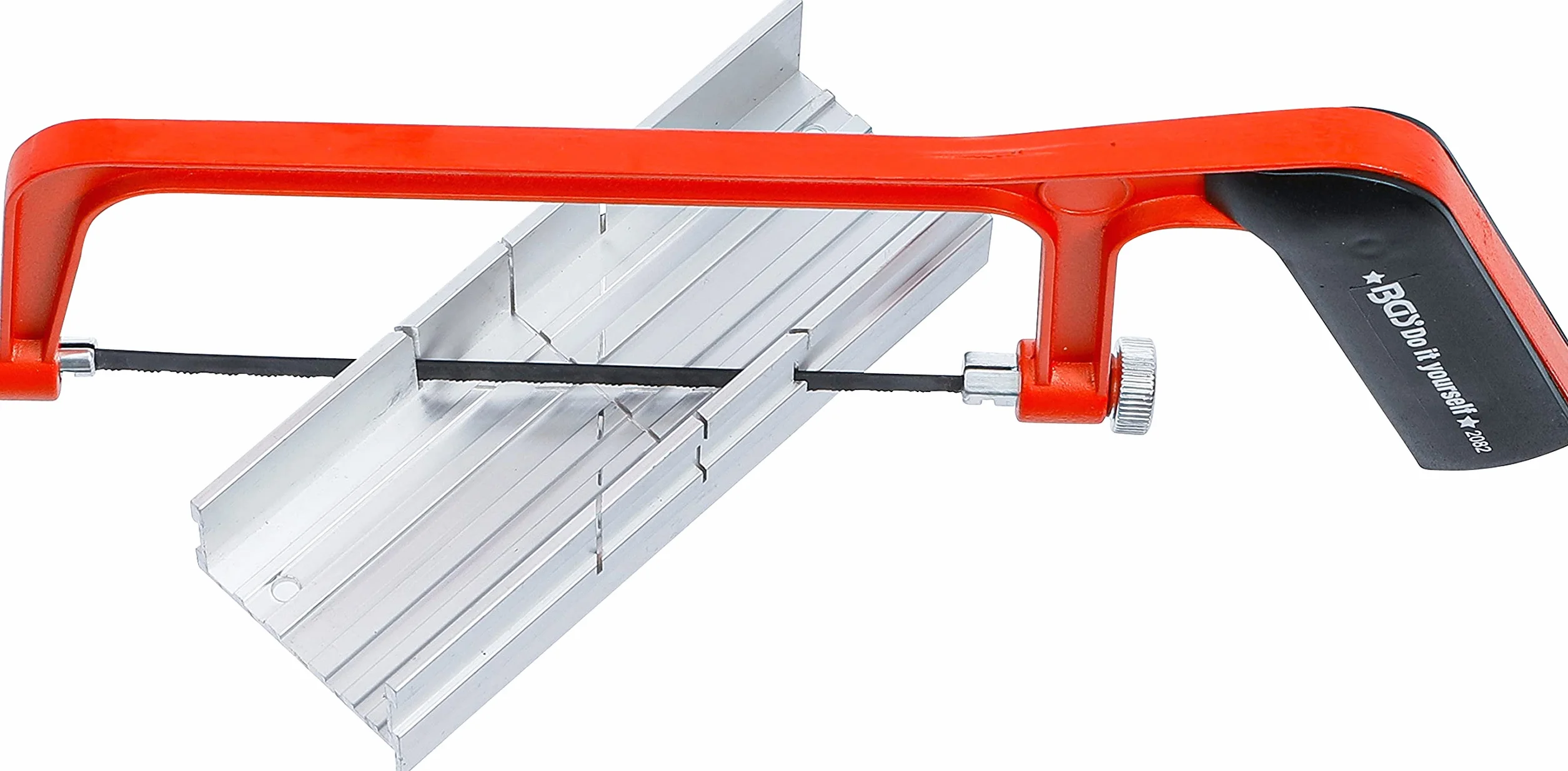 BGS Diy 2082 | Aluminiowa piłka do metalu | ze skrzynką uciosową i brzeszczotem | 150 mm