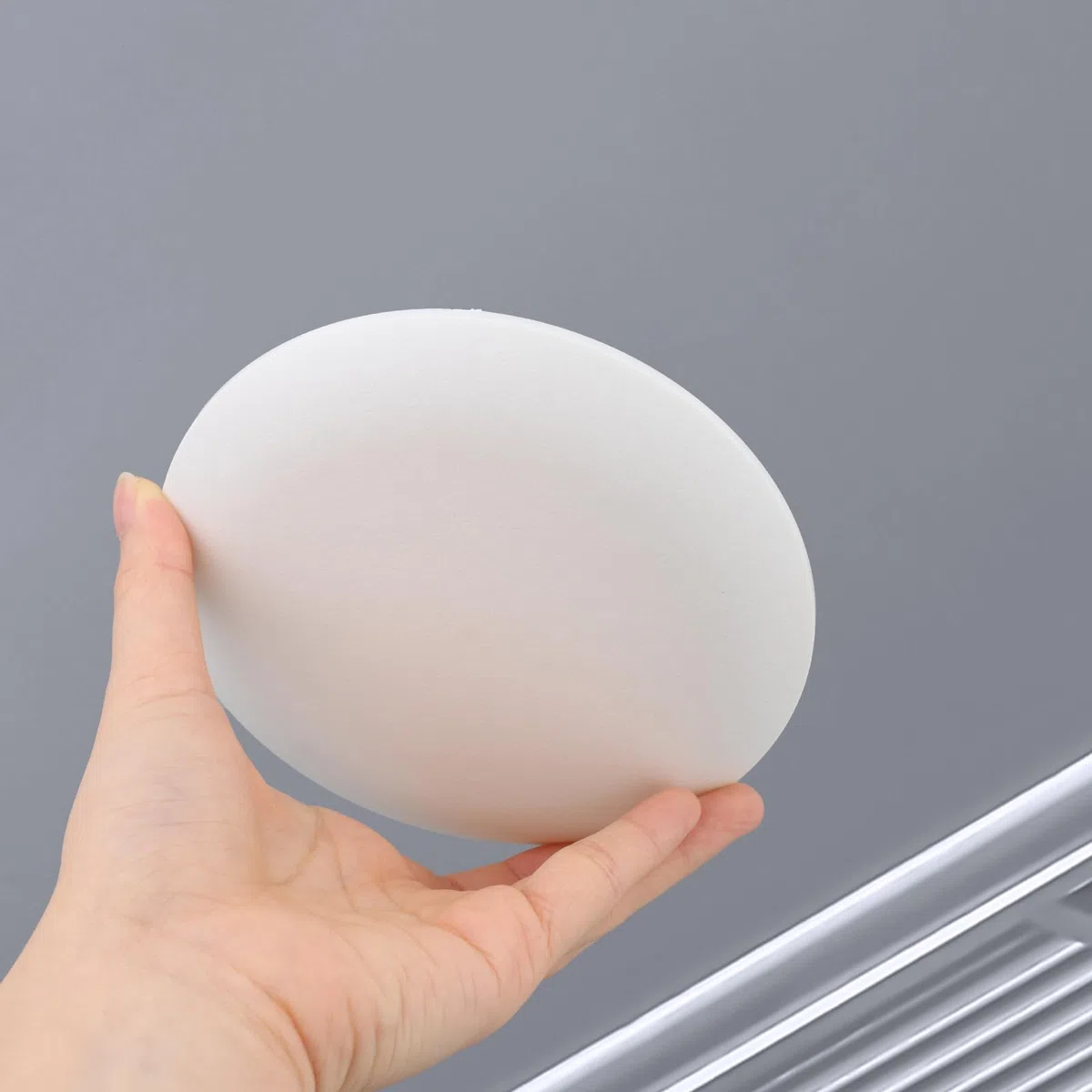 2szt CP3540 Pokrywa Sufitowa, Plastikowa Okrągła Pokrywa Puszki Elektrycznej na Otwory 8,89 do 10,16cm Osłona Czujnika Dymu Zaślepka Otwór Oświetlenia (Biała)