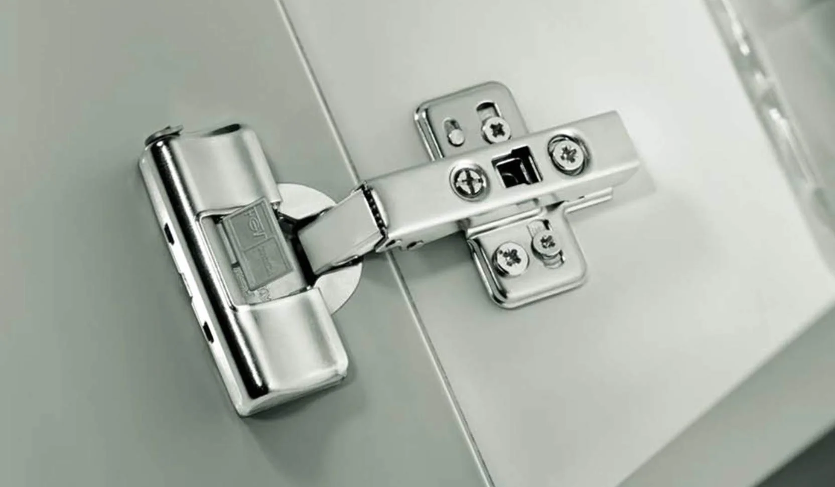 FGV Dodatek Soft Close do zawiasu zatrzaskowego 110° Niewykończony Metal Montowany na drzwi Modern